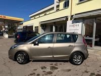 Usata Renault Scénic III Dynamique 110 CV (80 kW) 2011 Grigio Monovolume