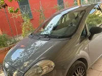 Usata Fiat Grande Punto 77 CV (56 kW) 2012 Grigio Utilitaria