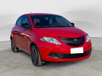 Usata Lancia Ypsilon Silver 70 CV (51 kW) 2023 Rosso Utilitaria