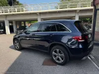 Usata Mercedes GLC300 Business 194 CV (142 kW) 2022 Blu/azzurro SUV