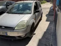 Usata Ford Fiesta 68 CV (50 kW) 2003 Grigio Utilitaria