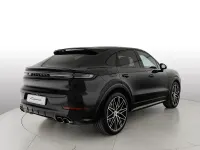 Nuova Porsche Cayenne 2026 Nero cromite metallizzato SUV