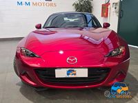 Usata Mazda MX5 Inclusive 184 CV (135 kW) 2021 Rosso Cabrio