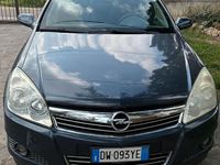 Usata Opel Astra 110 CV (80 kW) 2009 Blu Berlina