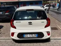 Usata Kia Picanto Style 65 CV (47 kW) 2021 Bianco Utilitaria