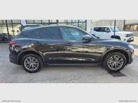 Usata Alfa Romeo Stelvio 190 CV (139 kW) 2019 Nero SUV