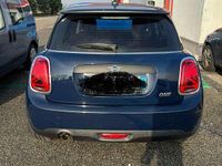 Usata Mini ONE 102 CV (75 kW) 2019 Blu/azzurro Utilitaria