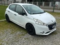 Usata Peugeot 208 Allure 68 CV (50 kW) 2014 Bianco Utilitaria