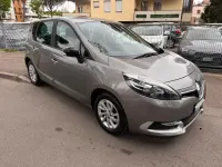 Usata Renault Scénic III XMOD 110 CV (80 kW) 2015 Marrone Monovolume