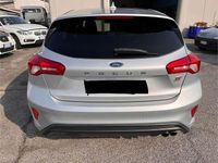 Usata Ford Focus ST-Line 120 CV (88 kW) 2019 Grigio Berlina