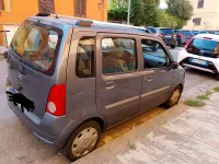 Usata Opel Agila 58 CV (42 kW) 2002 Grigio Monovolume