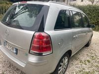 Usata Opel Zafira 2006 Monovolume
