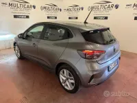 Usata Renault Clio V Evolution 101 CV (74 kW) 2025 Grigio Berlina