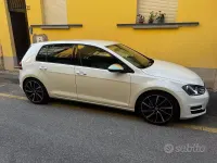 Usata VW Golf VII 85 CV (62 kW) 2014 Bianco Berlina