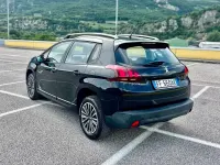 Usata Peugeot 2008 Active 75 CV (55 kW) 2016 Nero SUV
