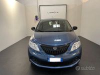 Usata Lancia Ypsilon Silver 70 CV (51 kW) 2023 Blu Utilitaria