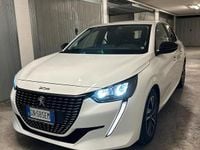 Usata Peugeot 208 101 CV (74 kW) 2023 Bianco Utilitaria