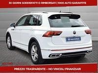 Usata VW Tiguan R-line 150 CV (110 kW) 2023 Bianco SUV
