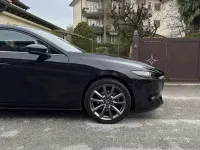 Usata Mazda 3 Exceed 122 CV (89 kW) 2022 Nero Berlina