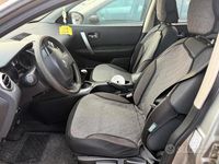 Usata Nissan Qashqai Tekna 114 CV (83 kW) 2008 Grigio SUV