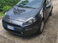 Usata Fiat Punto Young 77 CV (56 kW) 2016 Grigio Utilitaria