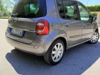 Usata Renault Modus Dynamique 75 CV (55 kW) 2011 Monovolume