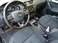 Usata Skoda Octavia Scout Scout 4x4 2015 Bianco Station wagon