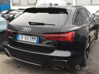 Usata Audi RS6 Ambiente 600 CV (441 kW) 2023 Nero Station wagon