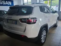 Begagnad Jeep Compass 131 HK (96 kW) 2024 Vit SUV