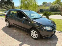 Usata Dacia Sandero 75 CV (55 kW) 2013 Nero Berlina