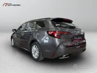 Nuova Toyota Corolla Active 140 CV (102 kW) 2026 Grigio Station wagon