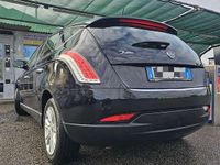 Usata Lancia Delta 120 CV (88 kW) 2013 Utilitaria