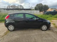 Usata Ford Fiesta 68 CV (50 kW) 2009 Nero Berlina