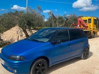 Usata Fiat Punto 73 CV (53 kW) 1999 Blu Utilitaria