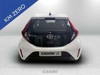Nuova Toyota Aygo X Active 72 CV (52 kW) 2025 Biancointerni neri SUV