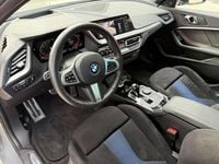 Usata BMW 118 M Sport 136 CV (100 kW) 2024 Grigio colosseo metallizzato Utilitaria