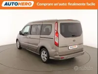 Begagnad Ford Tourneo Connect Titanium 120 HK (88 kW) 2018 Guld Minibuss
