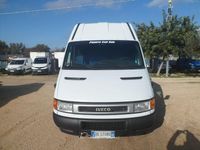 Usata Iveco Daily 110 CV (80 kW) 2002 Bianco Furgone