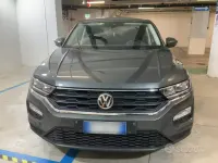 Usata VW T-Roc Style 116 CV (85 kW) 2018 Grigio SUV