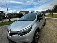 Usata Renault Captur Life 90 CV (66 kW) 2016 Grigio SUV