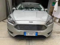 Usata Ford Focus Titanium 120 CV (88 kW) 2016 Grigio Berlina