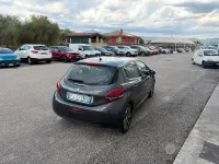 Usata Peugeot 208 Allure 75 CV (55 kW) 2017 Grigio Utilitaria