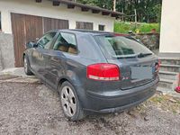 Usata Audi A3 140 CV (102 kW) 2004 Grigio Utilitaria