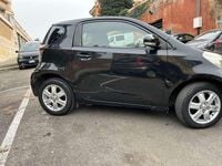 Usata Toyota iQ Sol 68 CV (50 kW) 2010 Nero Utilitaria