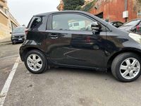 Usata Toyota iQ Sol 98 CV (72 kW) 2010 Nero Utilitaria