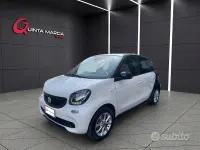 Usata Smart ForFour 71 CV (52 kW) 2018 Bianco Utilitaria