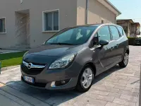 Usata Opel Meriva 95 CV (69 kW) 2016 Grigio Monovolume
