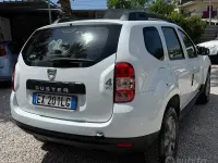Usata Dacia Duster Lauréate 109 CV (80 kW) 2014 Bianco SUV