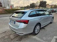 Usata Skoda Octavia Selection 150 CV (110 kW) 2024 Grigio Station wagon