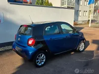 Begagnad Smart ForFour Prime 90 HK (66 kW) 2016 Blå Halvkombi
